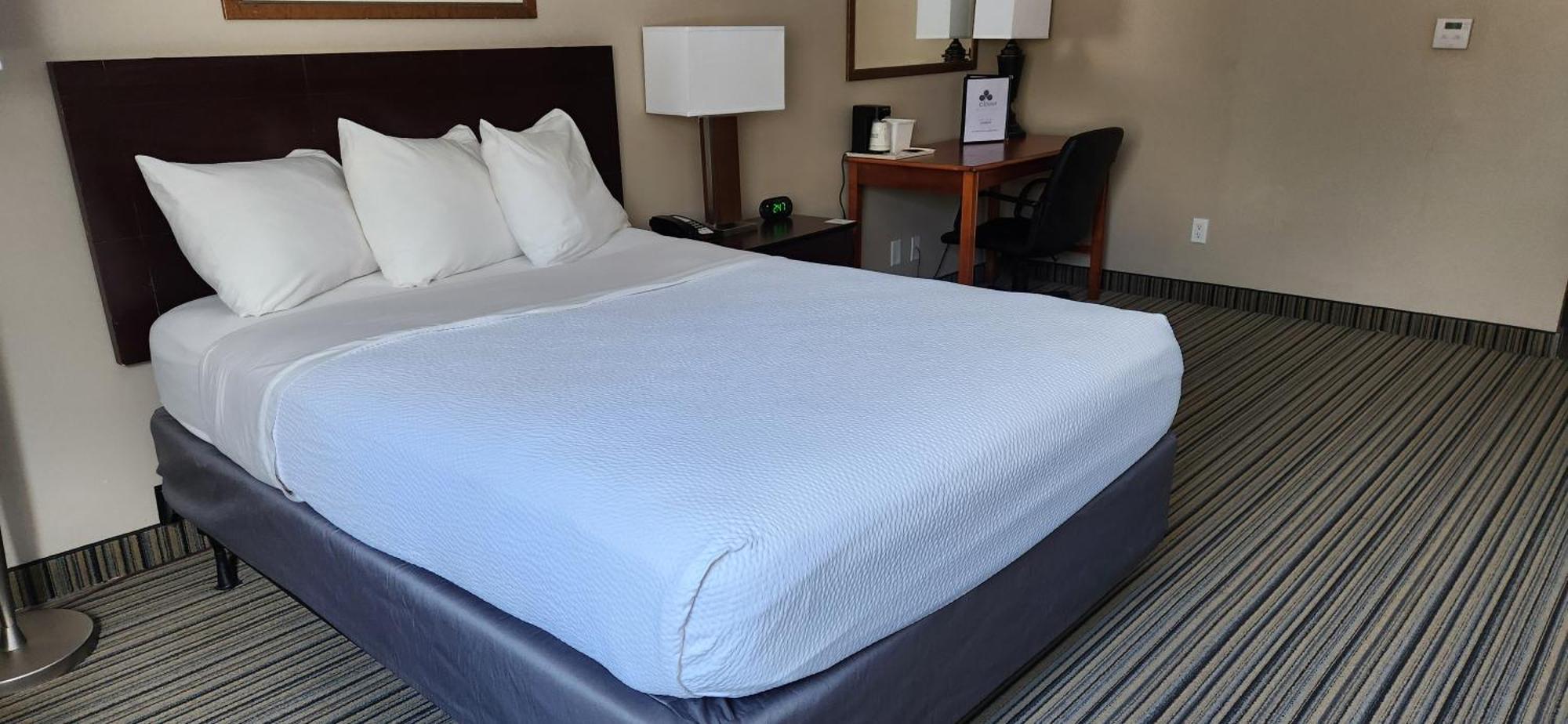 מלון Ramada By Wyndham לונדון מראה חיצוני תמונה