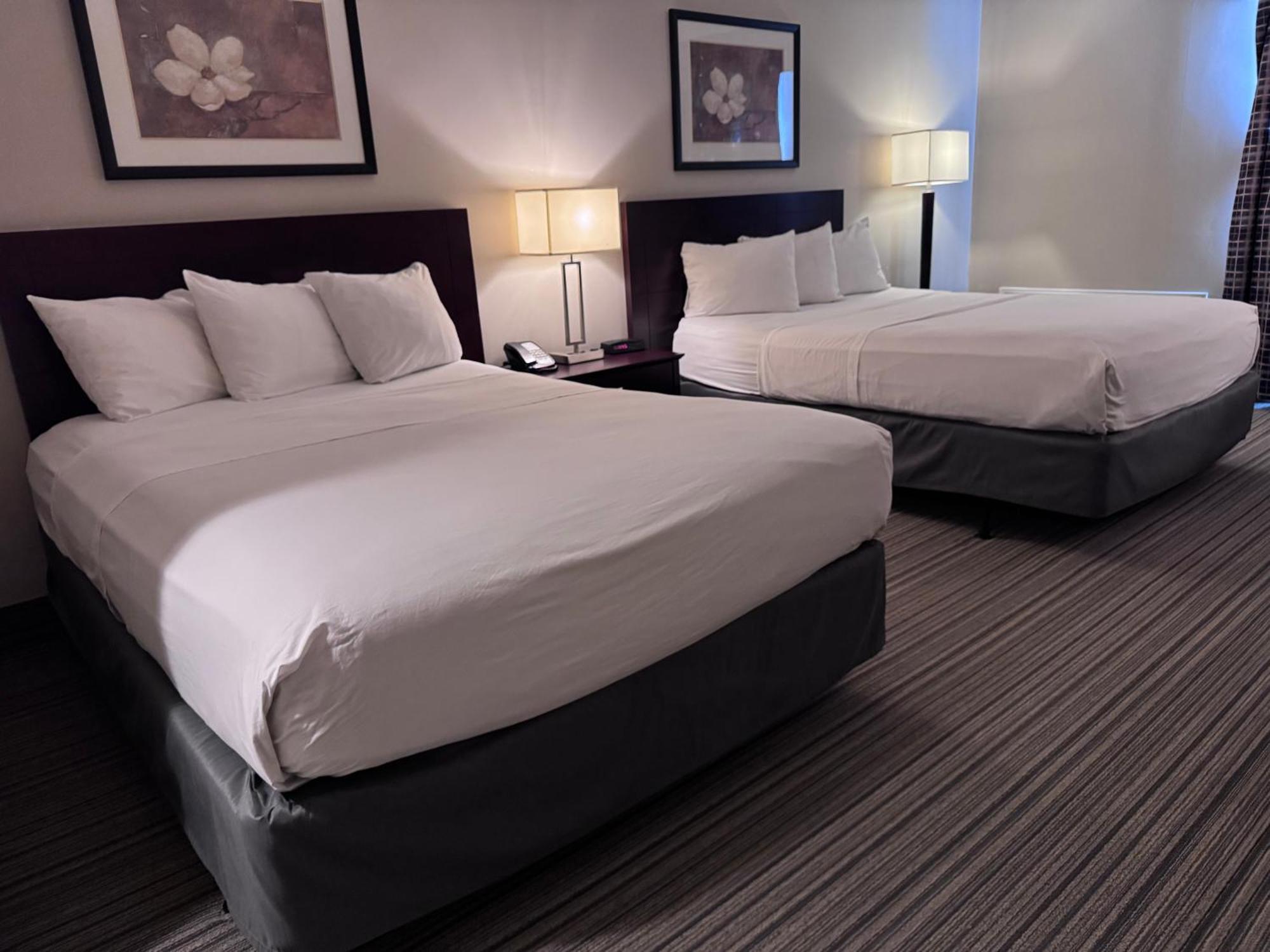 מלון Ramada By Wyndham לונדון מראה חיצוני תמונה