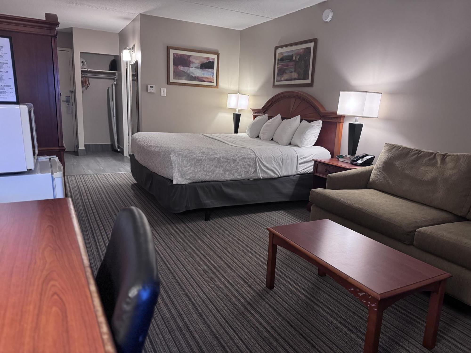 מלון Ramada By Wyndham לונדון מראה חיצוני תמונה